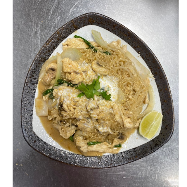 Pad Woon Sen Tom Kha.