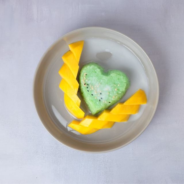 Sticky Rice w/ Mango.